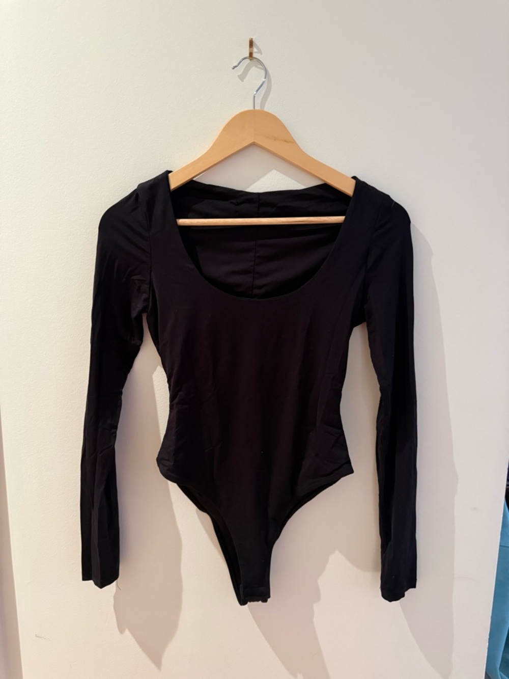 Seamless Black Long Sleeve Scoop Neck Bodysuit